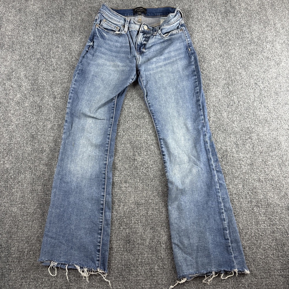 Banana Republic Bootcut Fit Jeans — Medium Wash Frayed Raw Hem Size 26/2